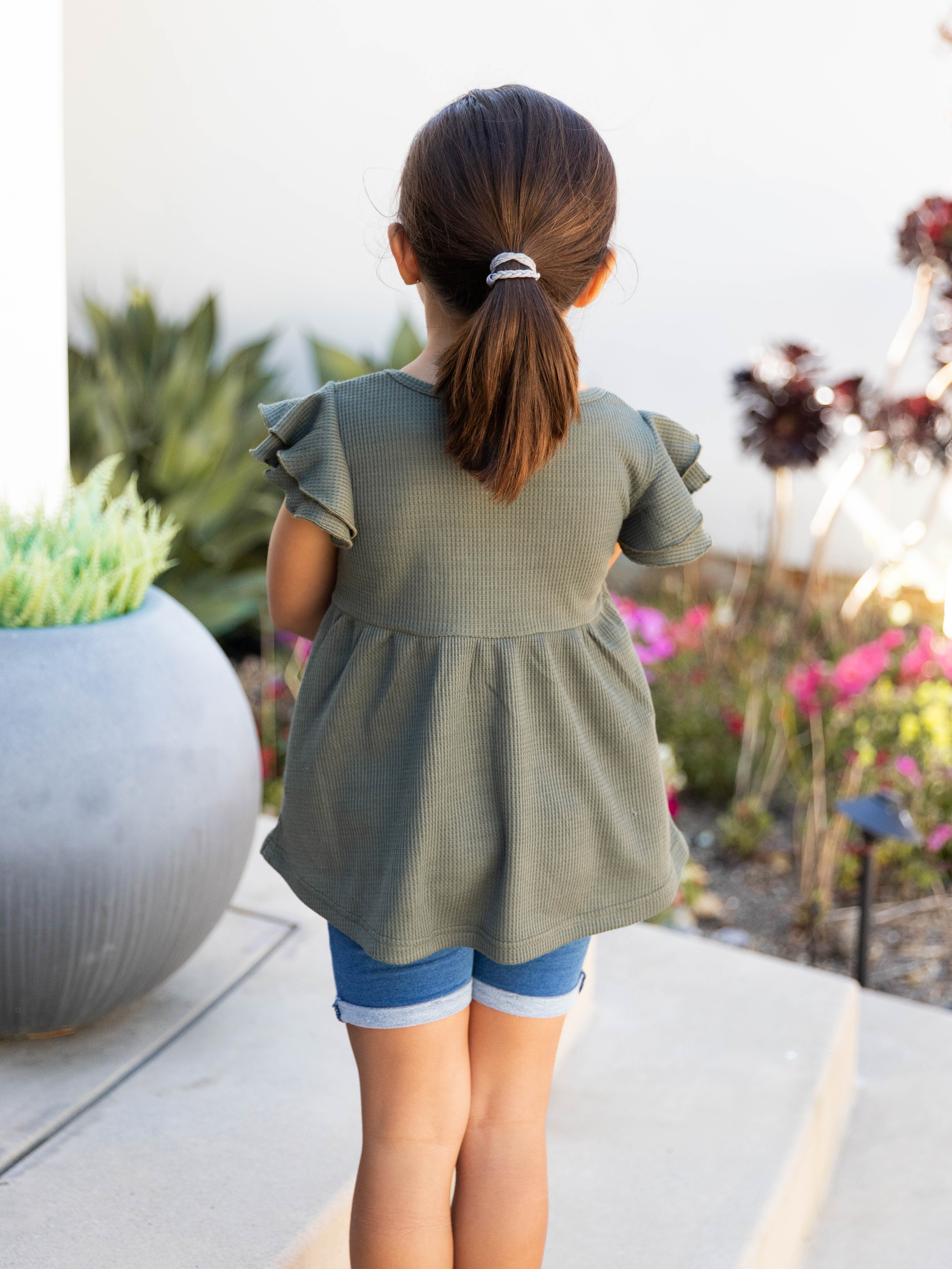 Little Girls Flutter Sleeve Peplum Top
