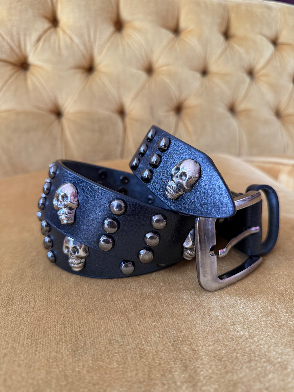 SKULL STUDDED LEATHER BELT