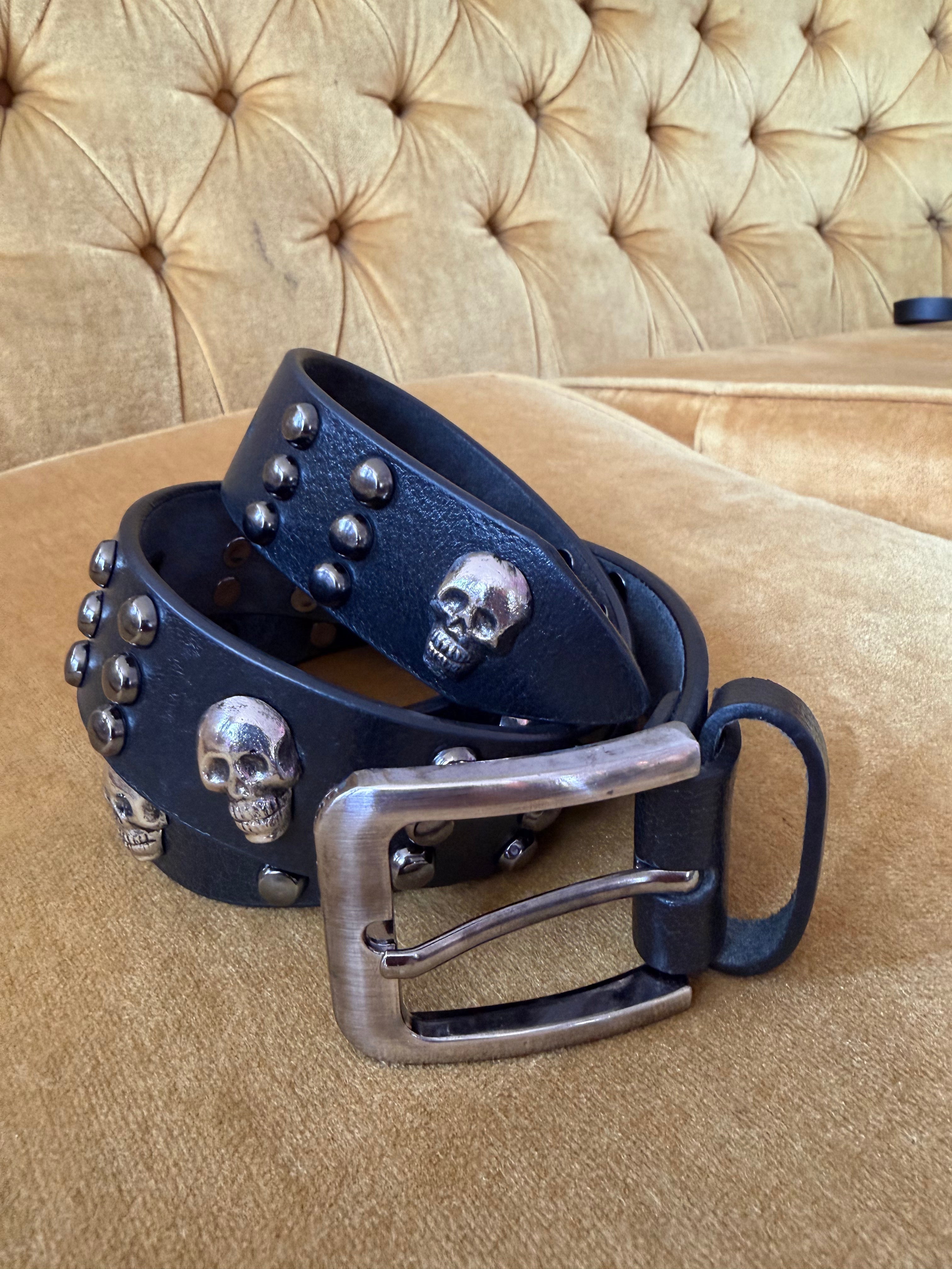 SKULL STUDDED LEATHER BELT