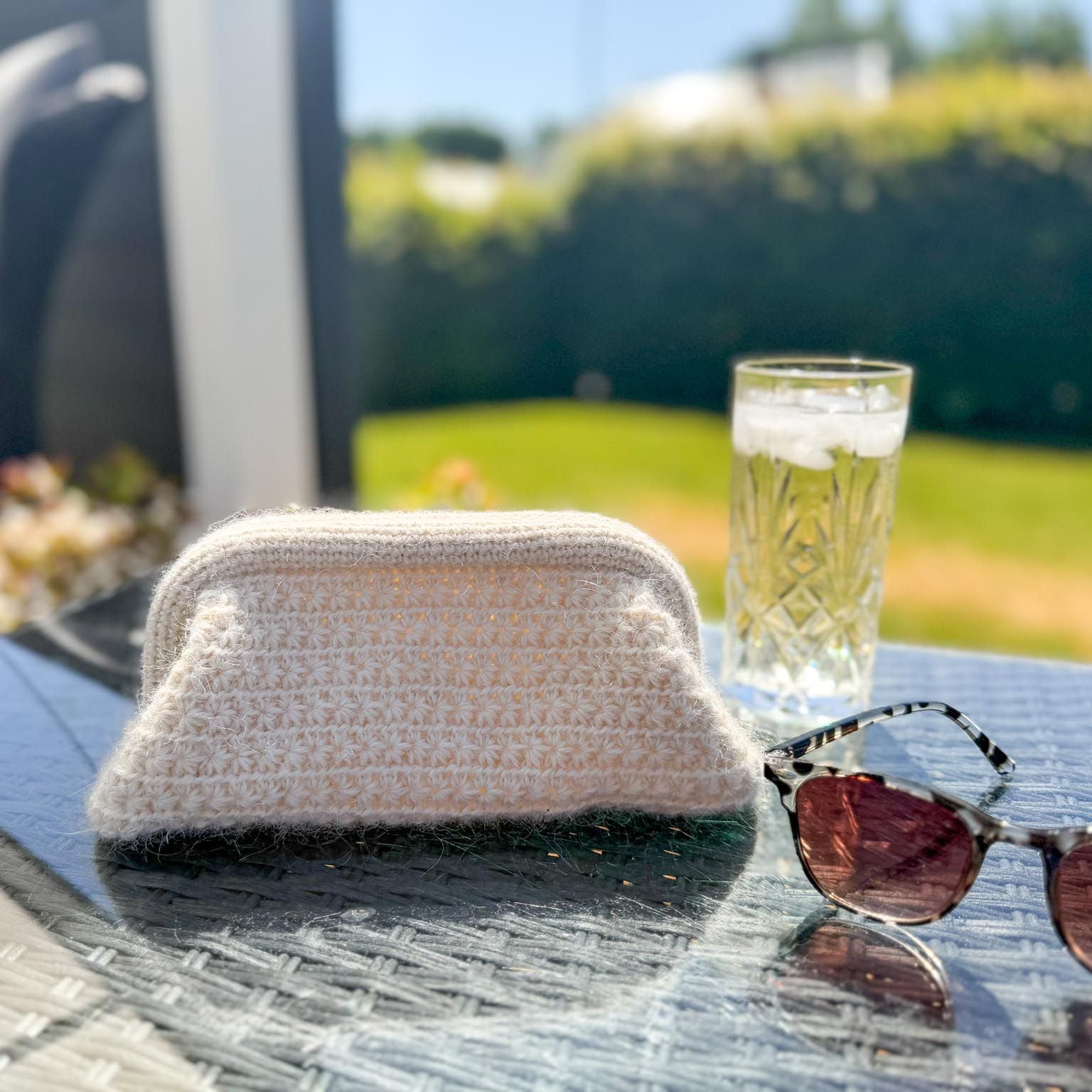 Linea - Clutch